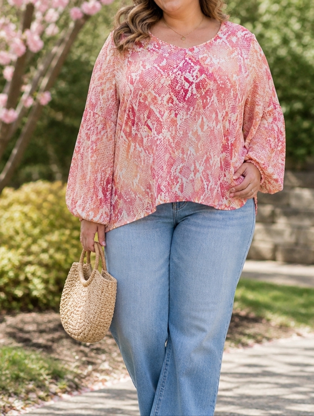 Cabi Pink Snakeskin Print Flowy Blouse Long Sleeve V-Neck Boho Chic Top